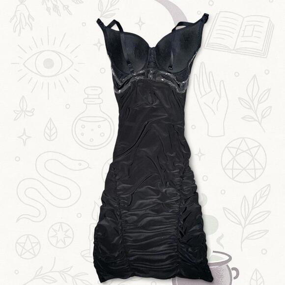 Janice Black Beaded Bodycon Dress Size Medium Y2K Ruched Club Mini Dress - Picture 2 of 7